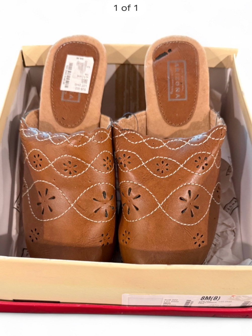 New In Box Arizona Jean Co Tan Faux Leather Slide Clogs Cutout Detail Size 8